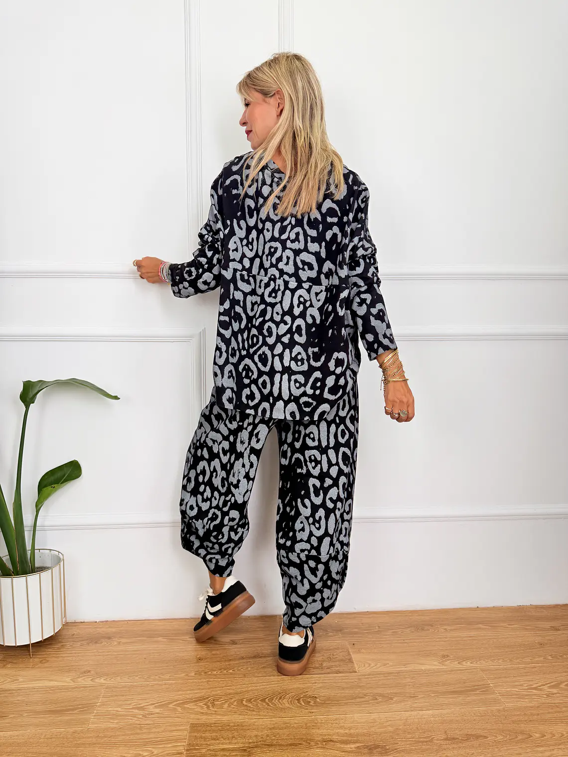 Toujours Set 24508 Black  2