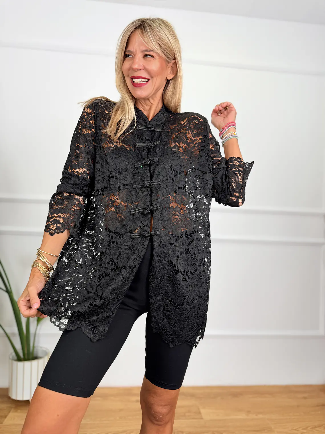 River Shirt Black 1623  1