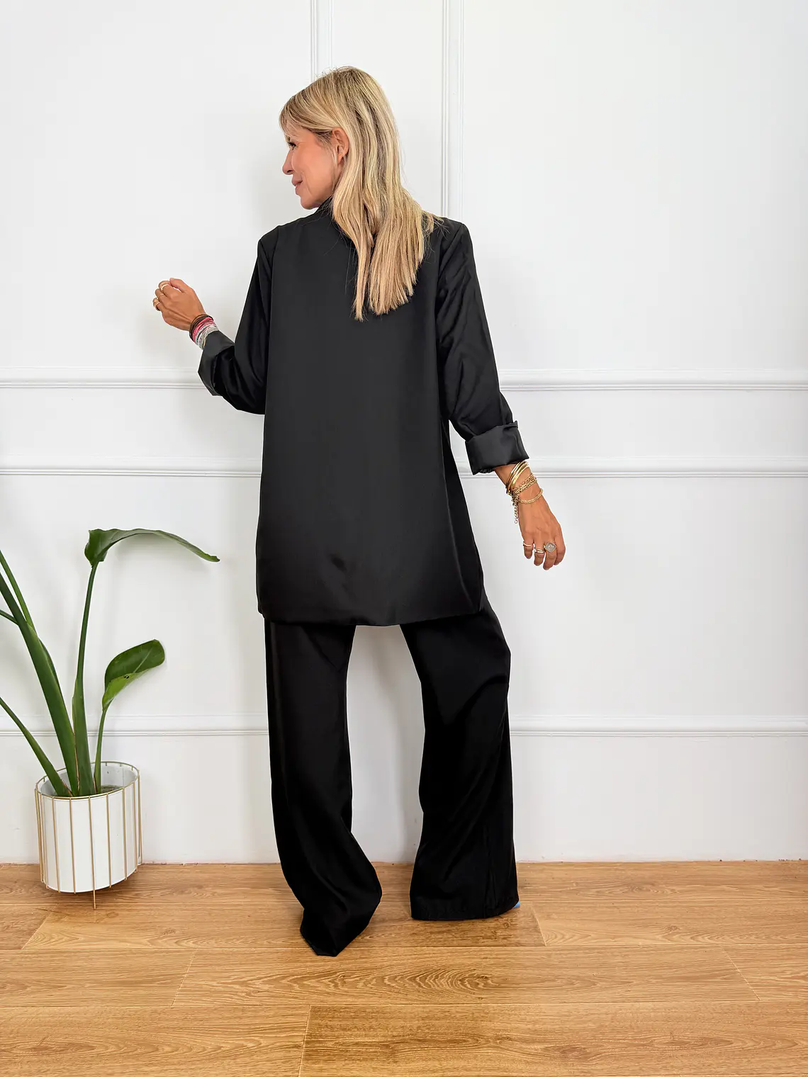 Moretti Black Suit 12226  2