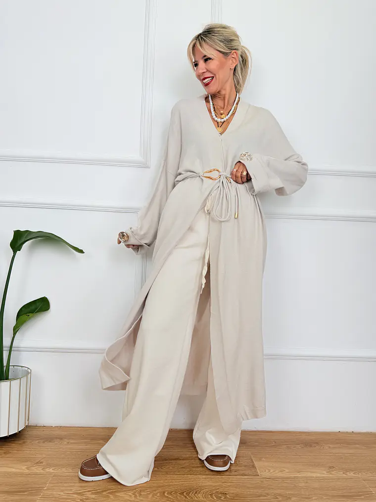 Tucker Cardigan Beige 5268   1