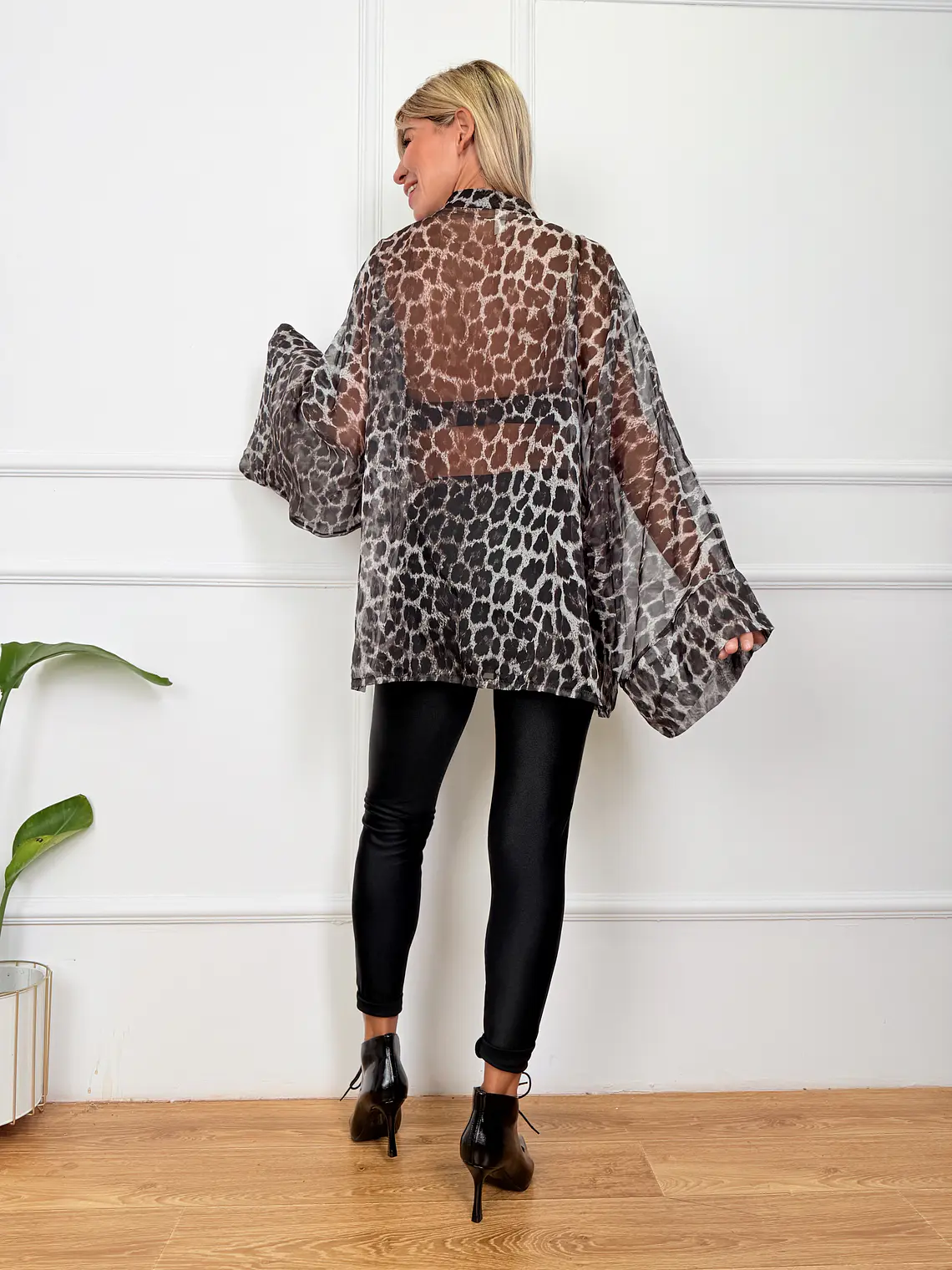 Aria Downtown Shirt Black 26535    3