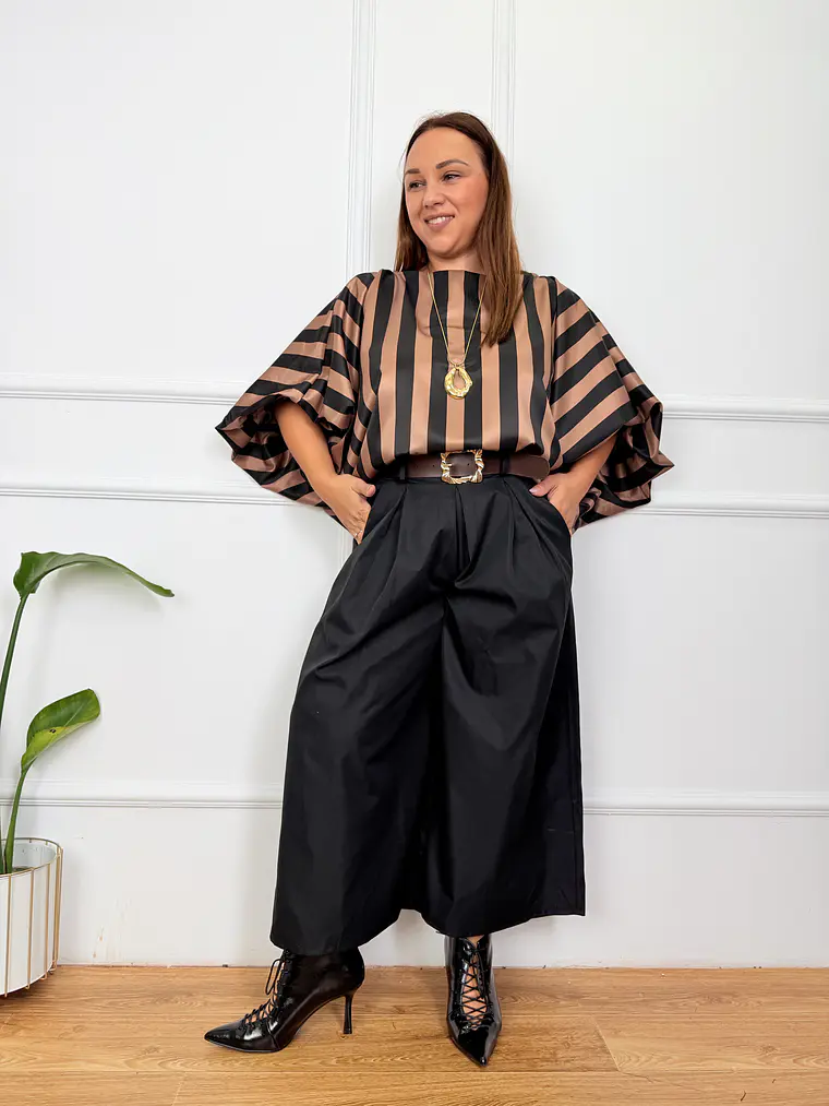 Evangeline Blouse Brown (B) 61925  2