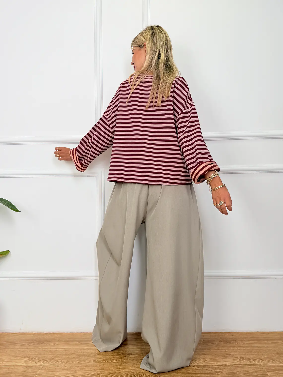 Atlas Stripped Blouse Wine 12000   4