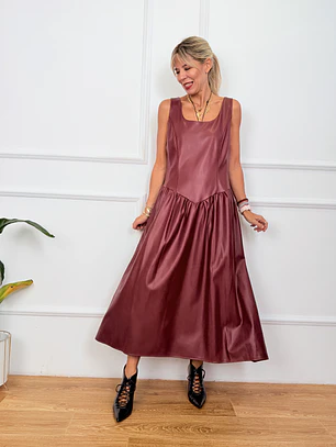 Shadow Leather Dress Wine 58316  