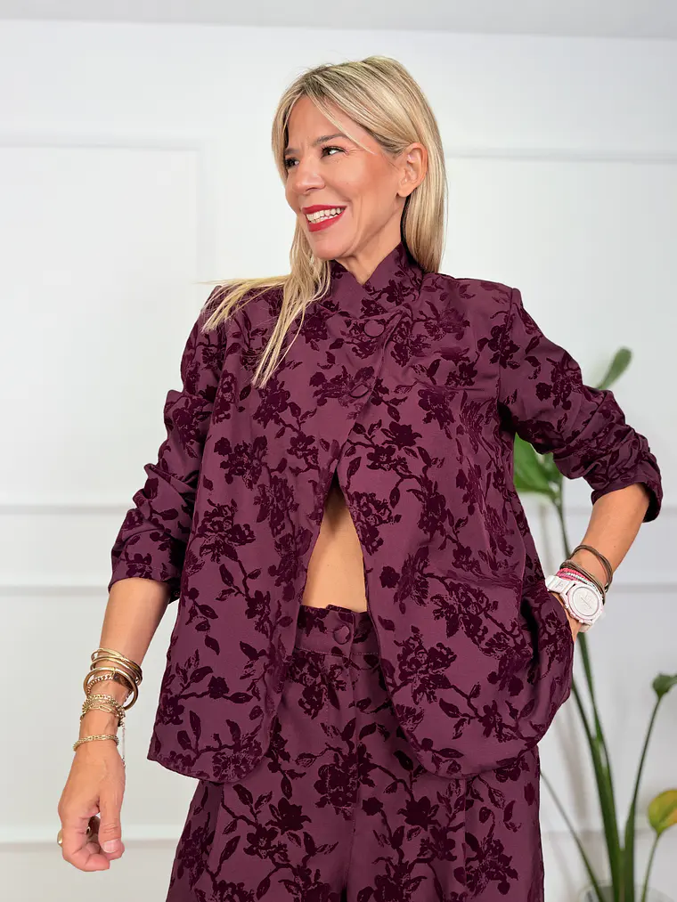 Agatha Suit Wine 7177  4