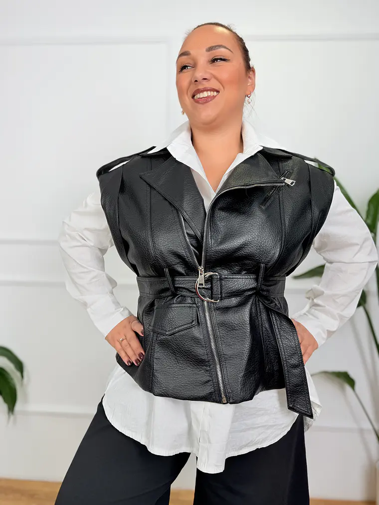 Winifred Leather Vest Black 8752  1