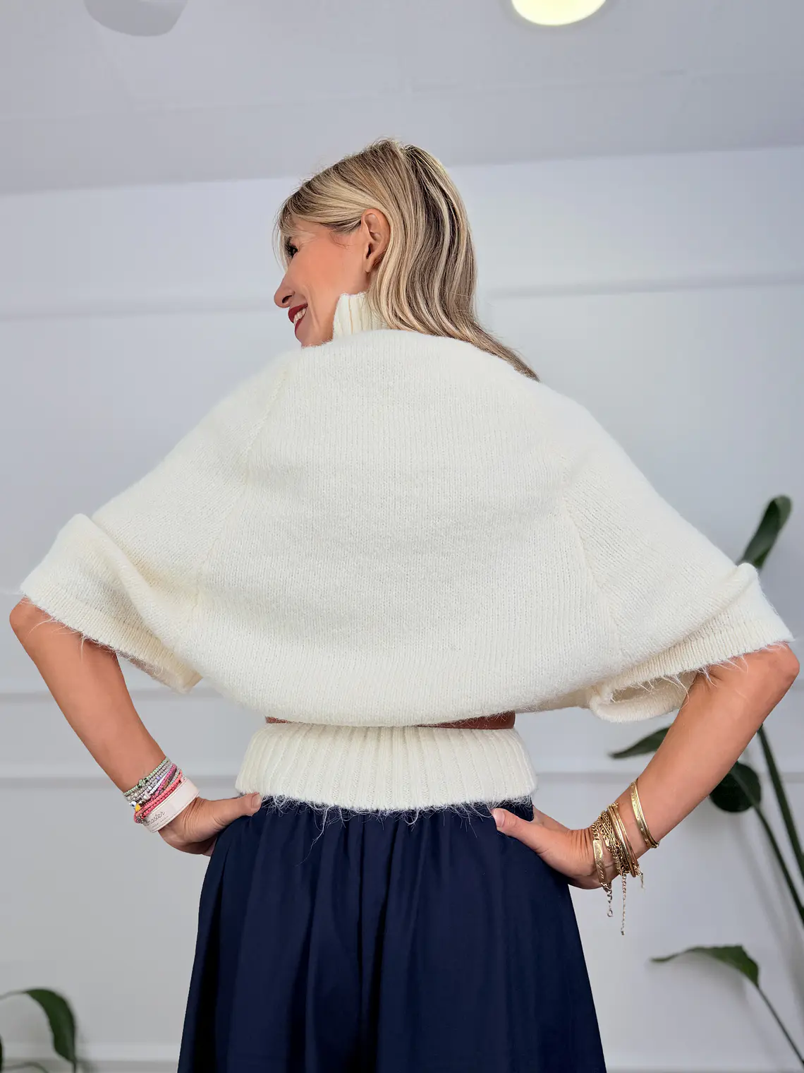 Anemos Sweater White 6072 2