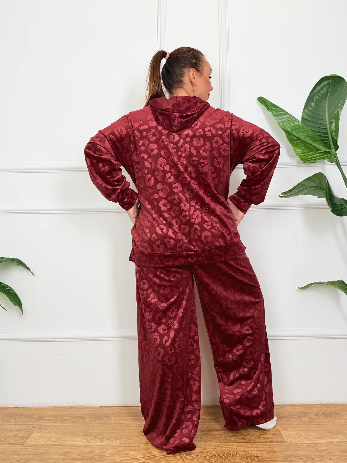 Varenna Velour Set Wine 3090  2