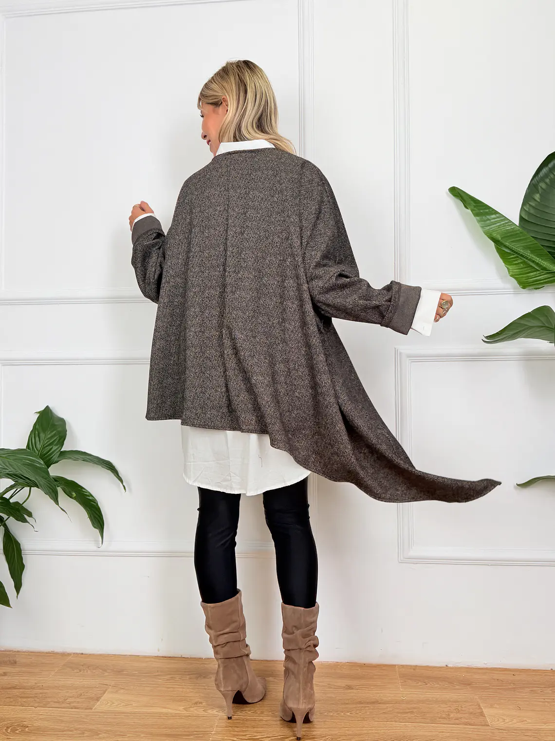 Hallstatt Cardigan Brown 53411 4