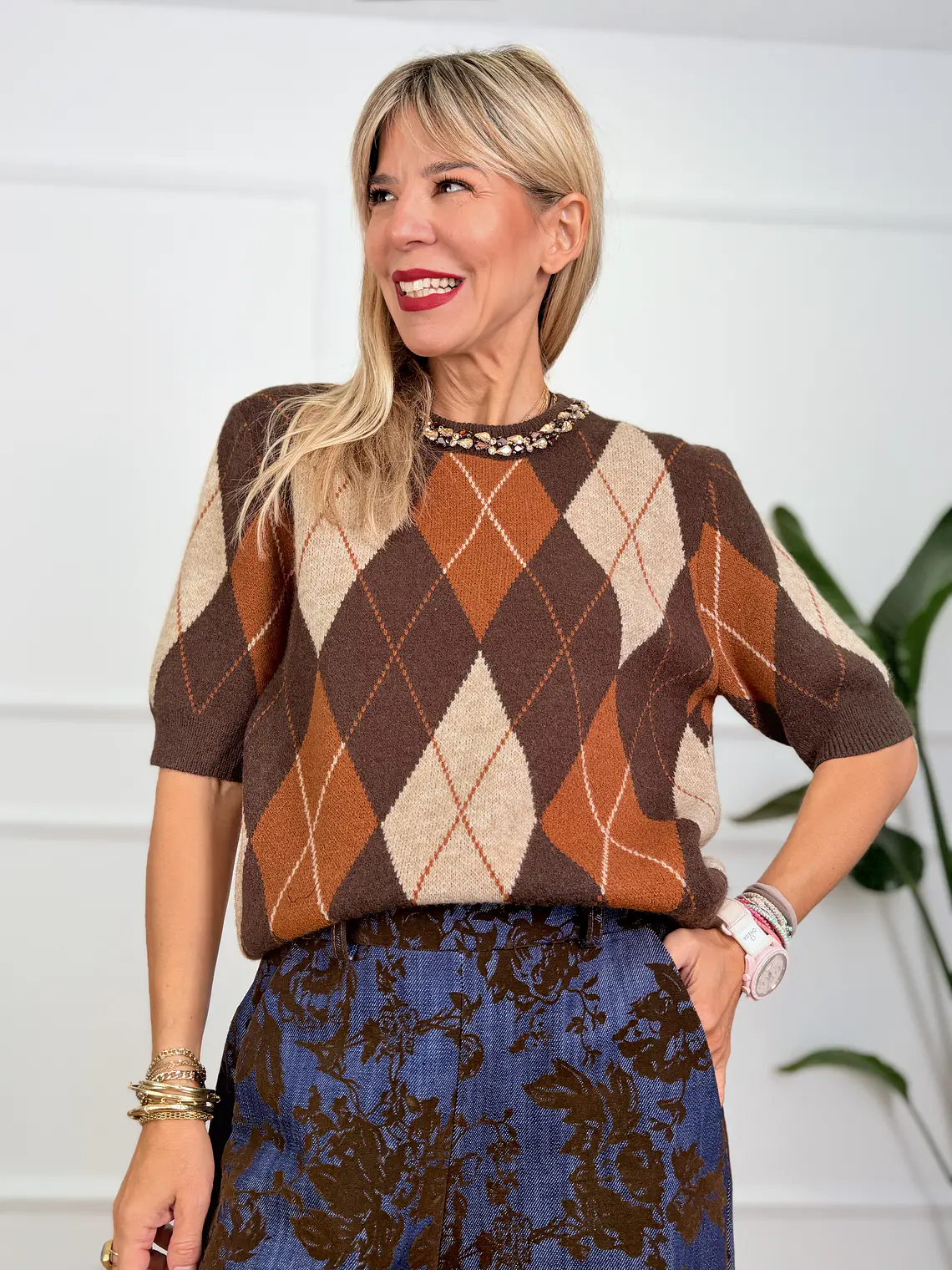 Rhona Argyle Sweater Brown 2233 1
