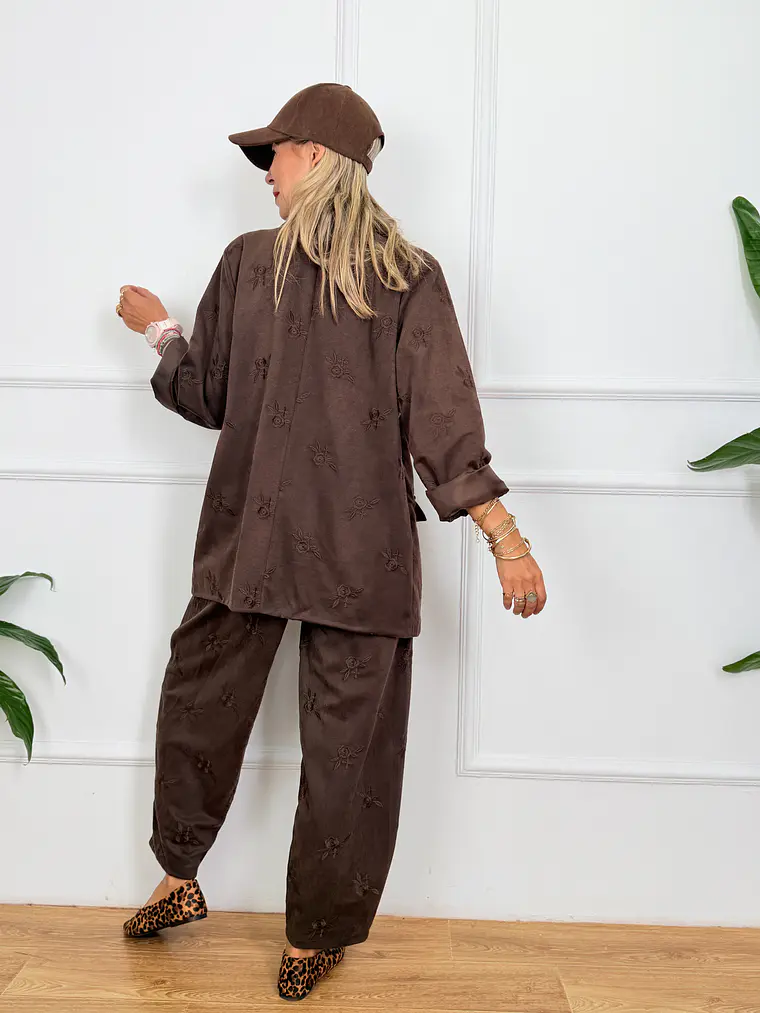 Boudica Suit Brown 7006  3