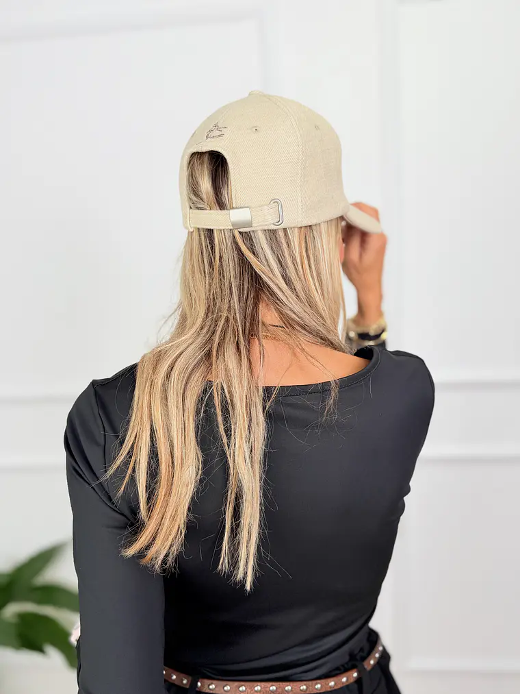 Debussy Jockey Cream 56030  3