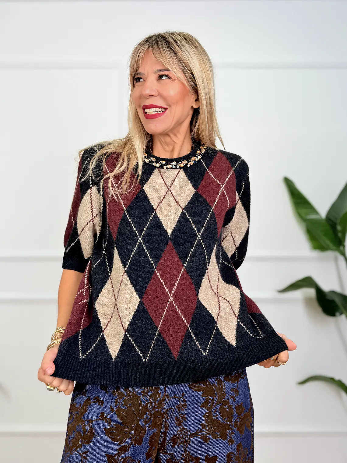 Rhona Argyle Sweater Black 2233  1