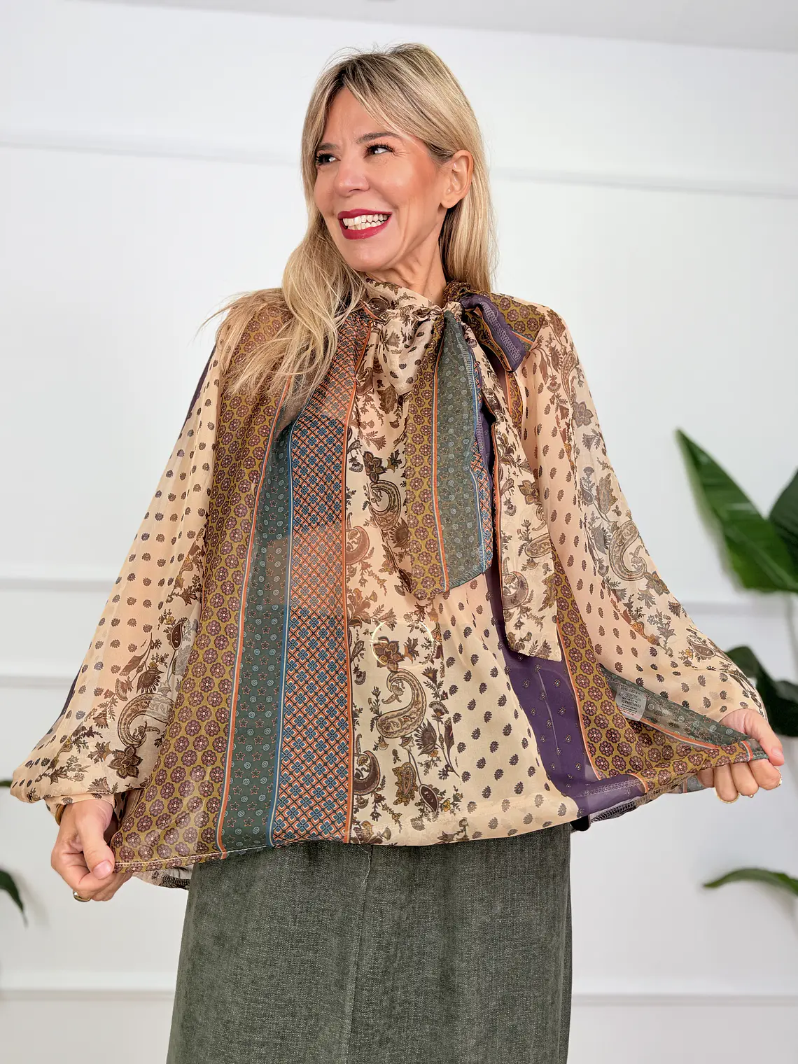 Zwin Blouse Beige 4220 1