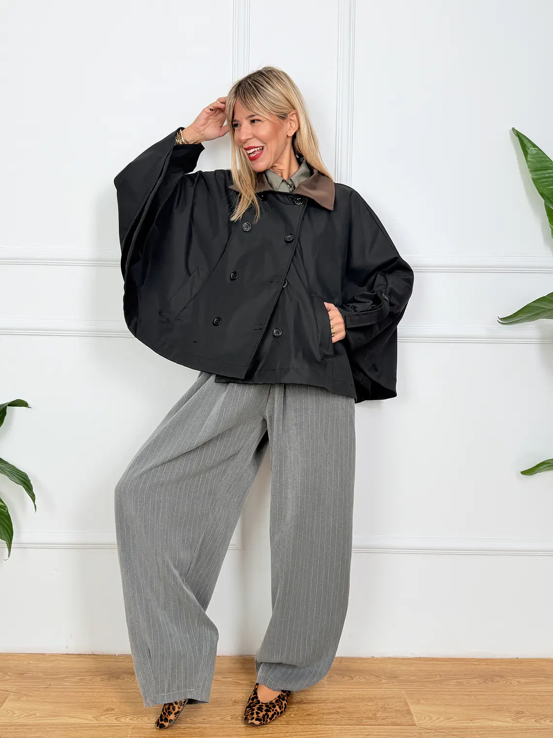 Sukit Cape 14669 Black 4