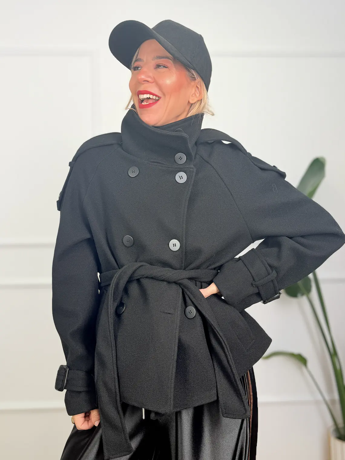 Emblyn Coat 800226 Black 4