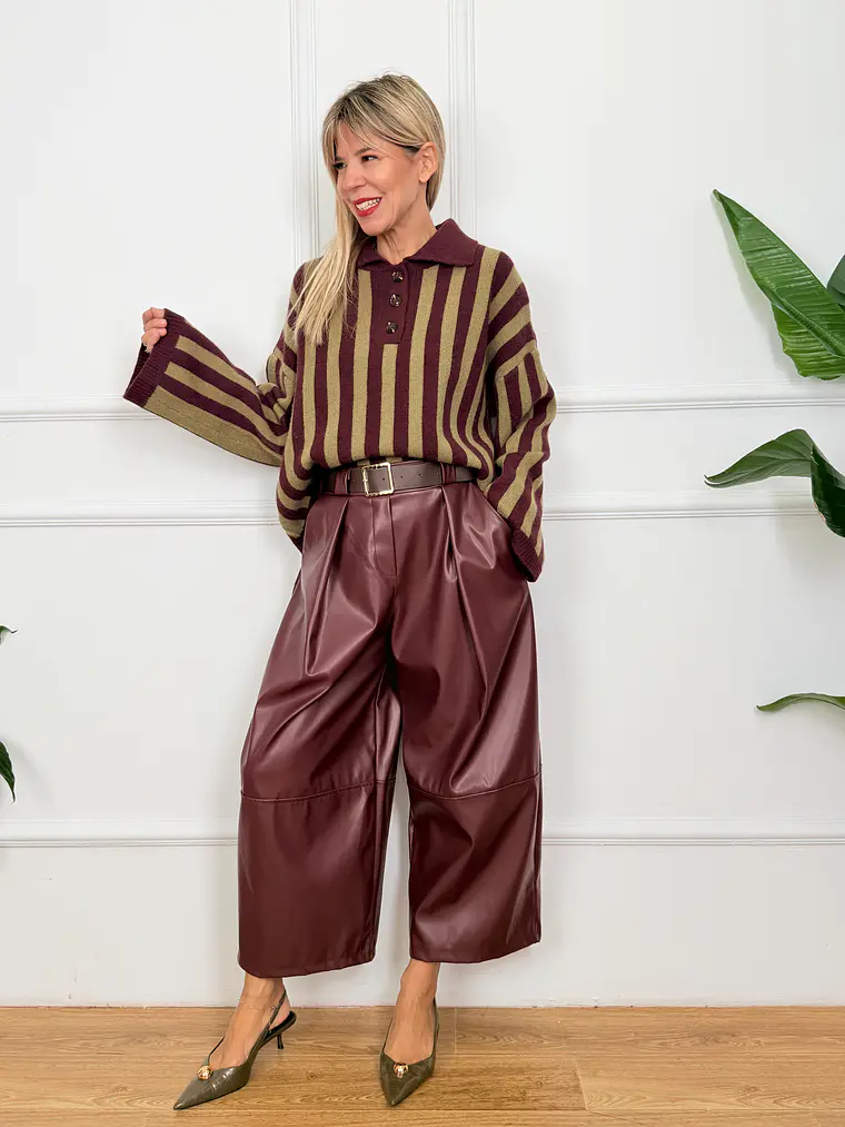 Wraith PU Zip Cullotes 8106 Vivid Burgundy 2