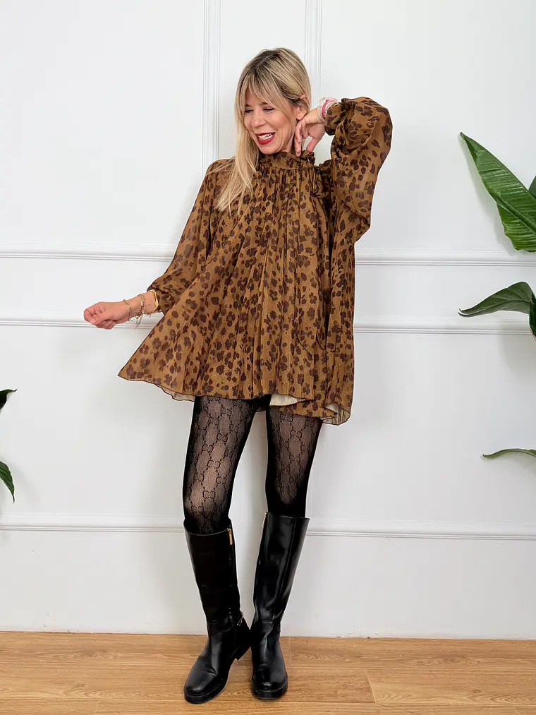 Cloves Blouse Brown 5582 3