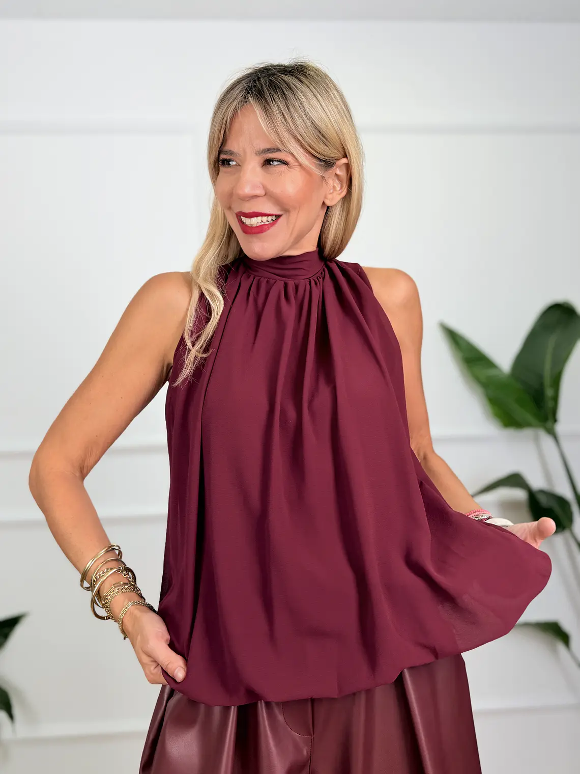 Beckett Blouse Burgundy 25608  1