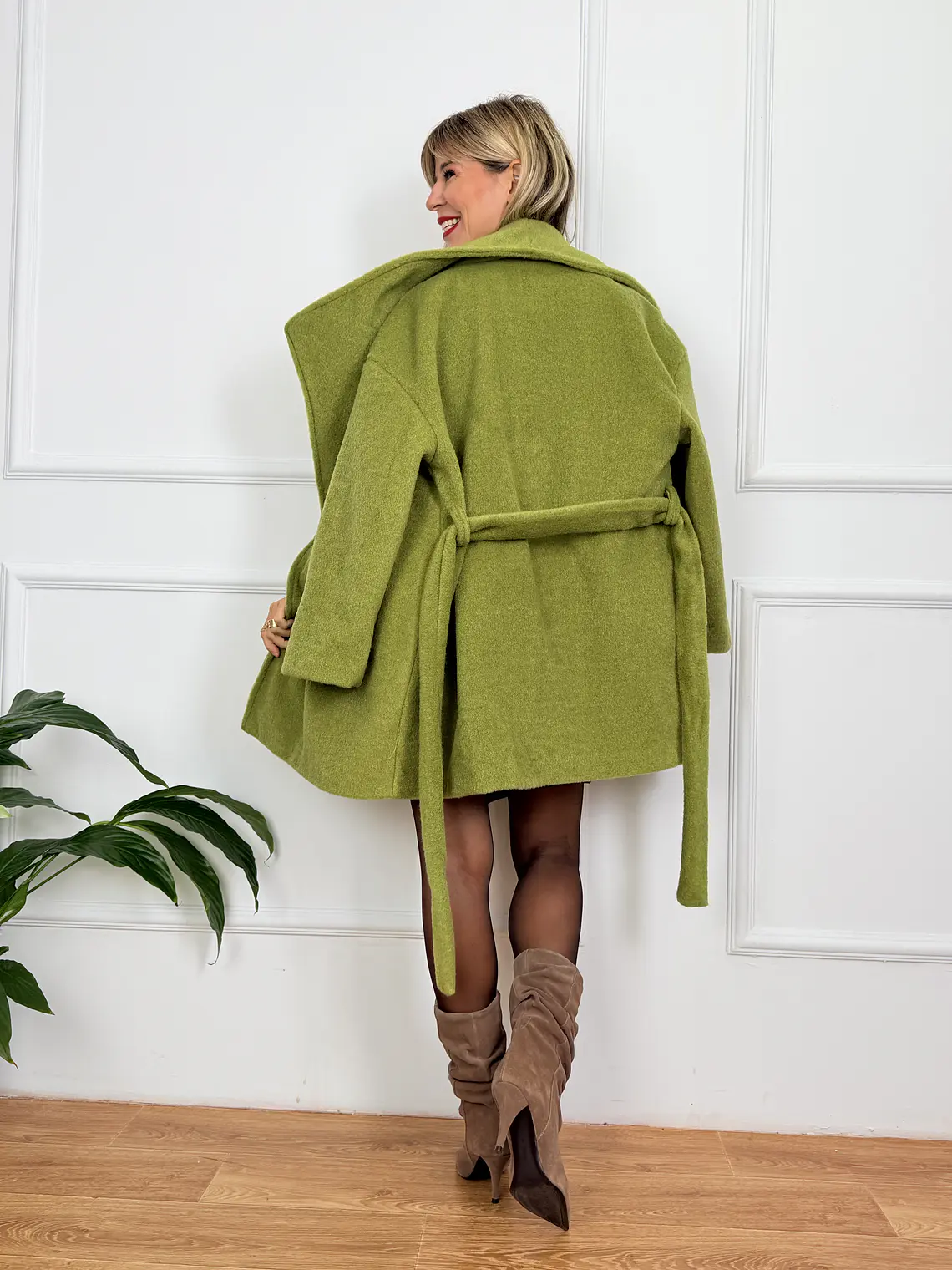 Saffron Coat lime 5250  4
