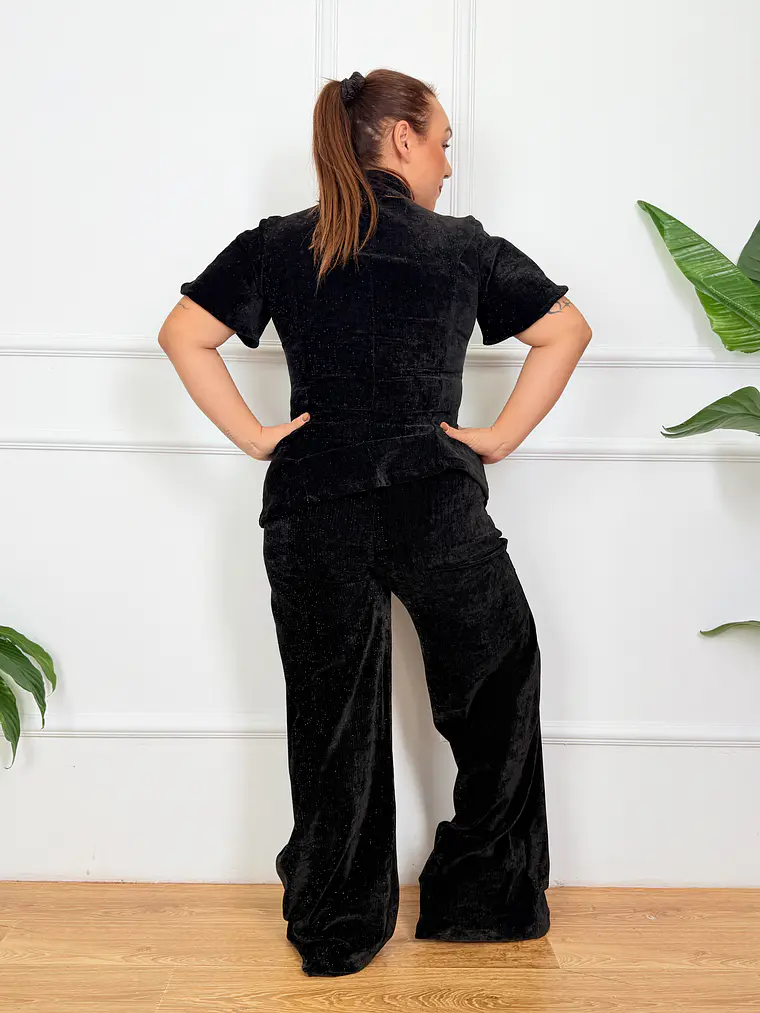 Sakura Suit Black 12286 3