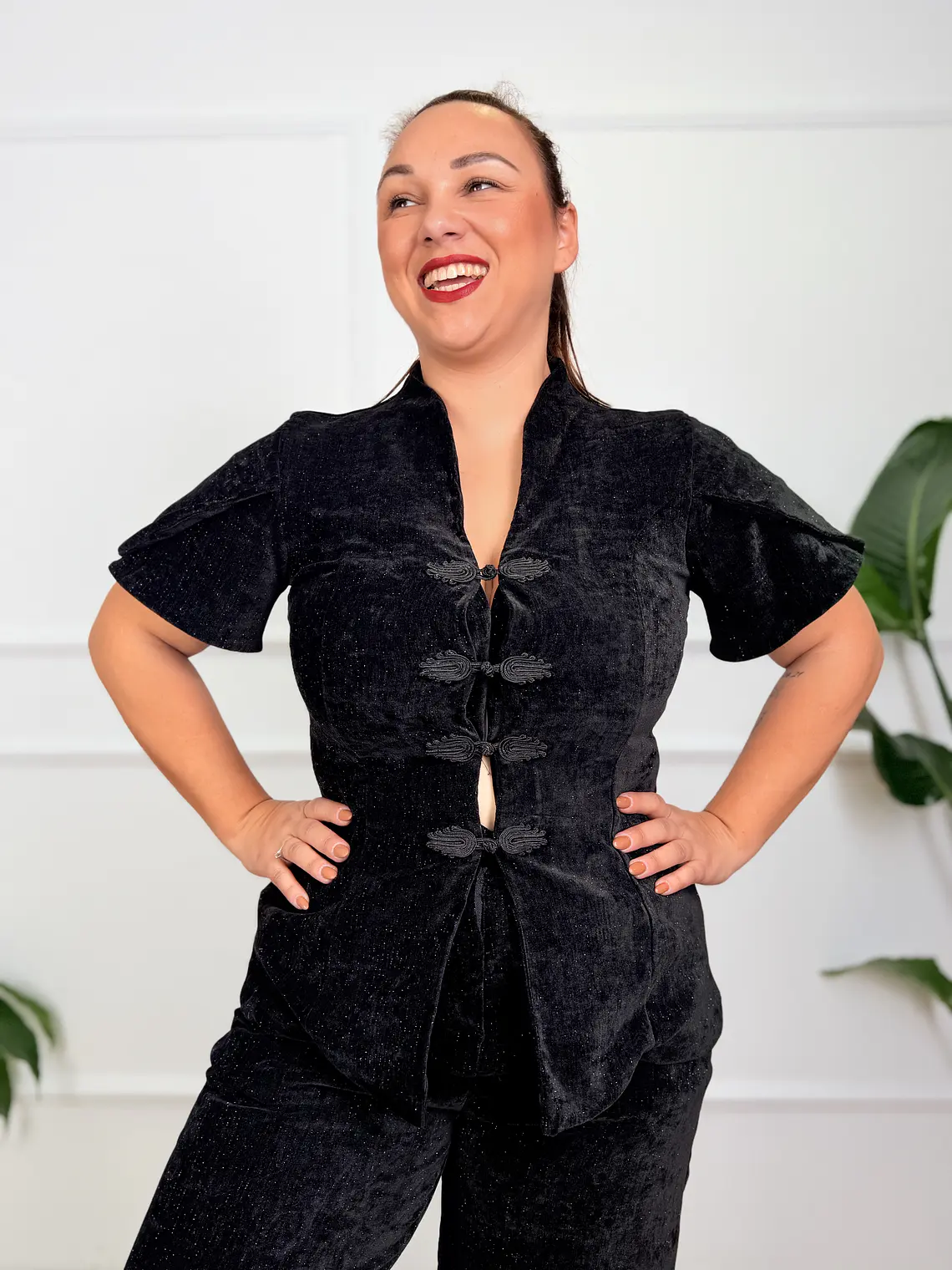 Sakura Suit Black 12286 5