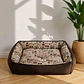 Cama Clásica Reversible Talla L – Diseño Perritos Café - Miniatura 1