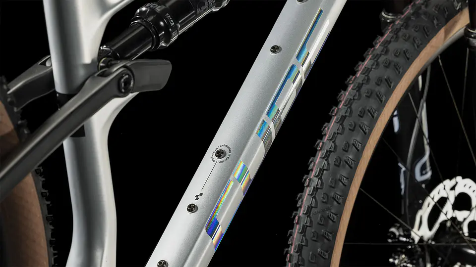 Bicicleta Cube AMS ZERO99 C:68X Race 2