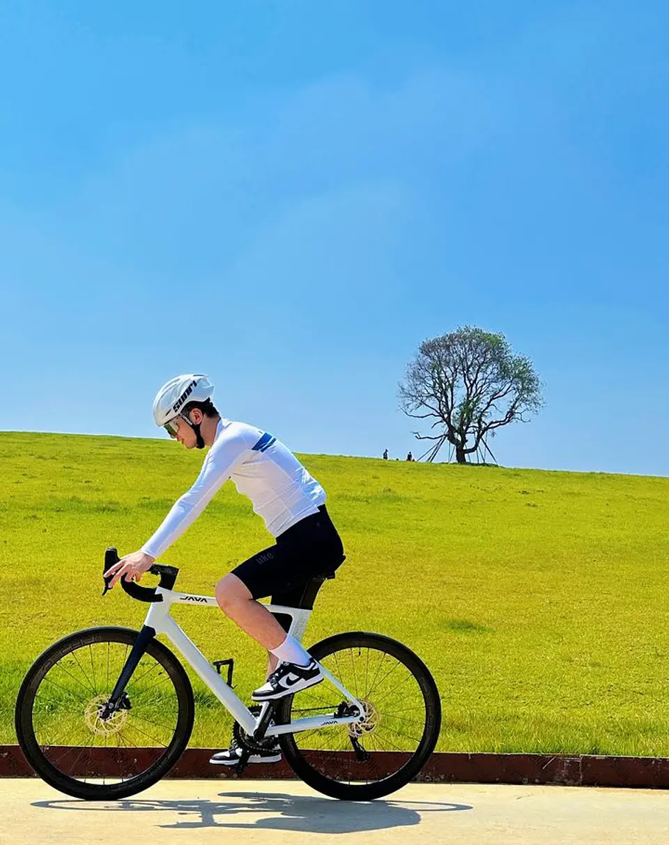Bicicleta Java Siluro Top R7120 Blanca 5