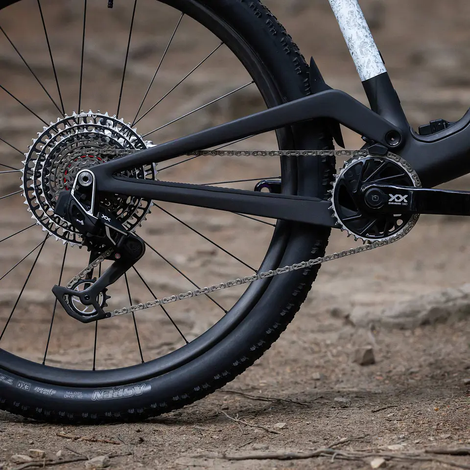 Bicicleta Scott Spark RC World Cup EVO 2027 SRAM XX SL AXS Flight Attendant 9