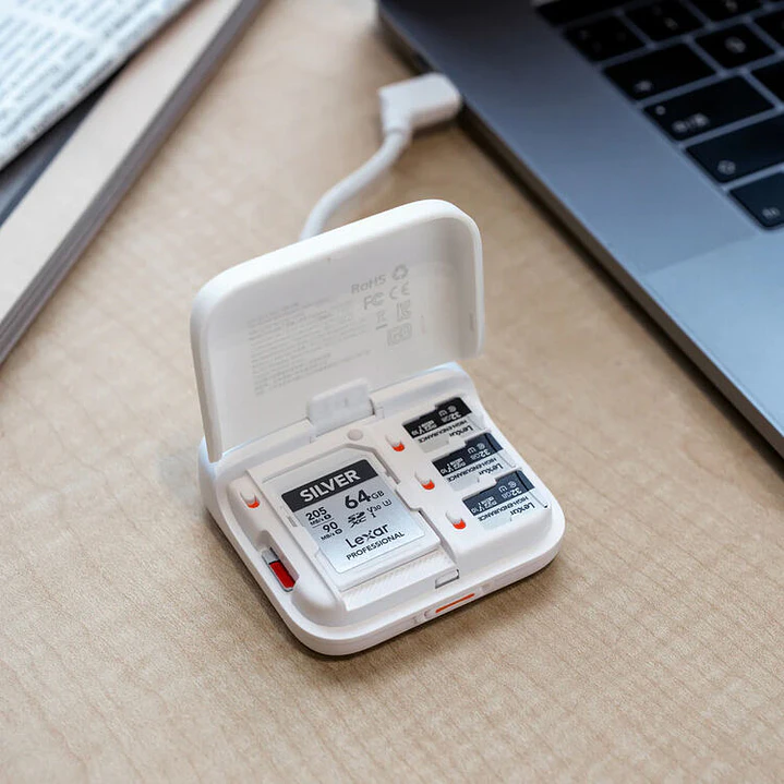 Mini Lector de tarjetas de alta velocidad PGYTECH CreateMate  2