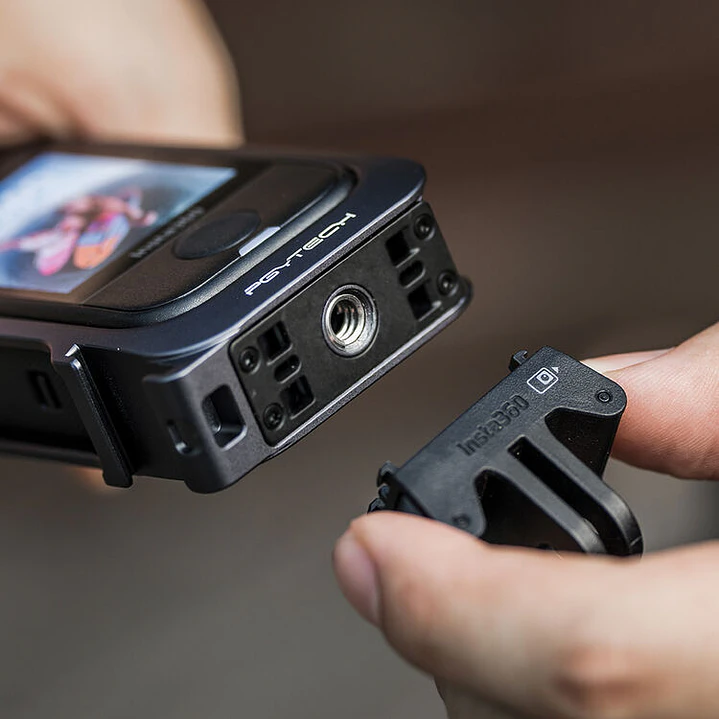 Cage PGYTECH para Insta360 X4 Air 5