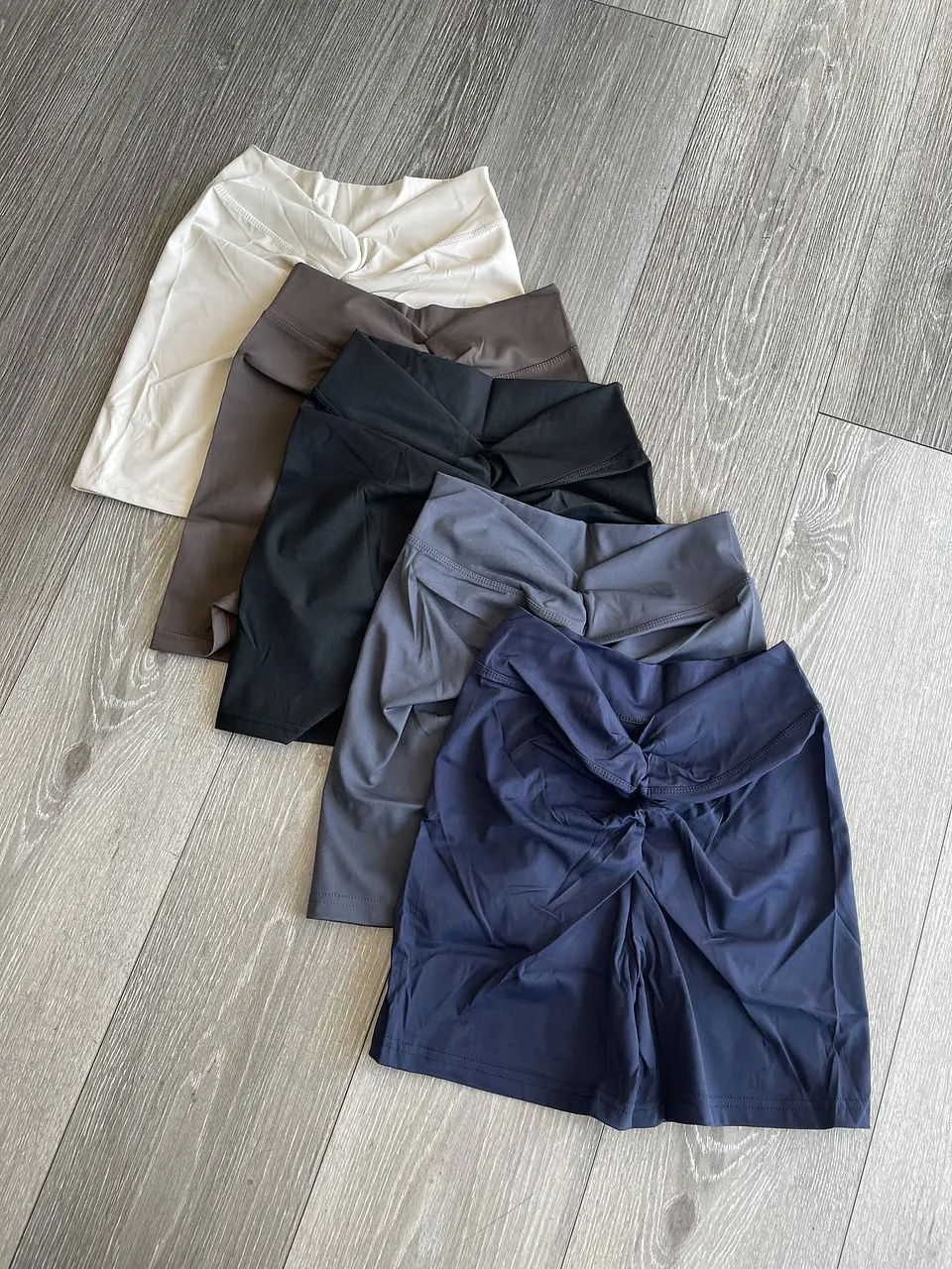 Short Push Up Corte V 1
