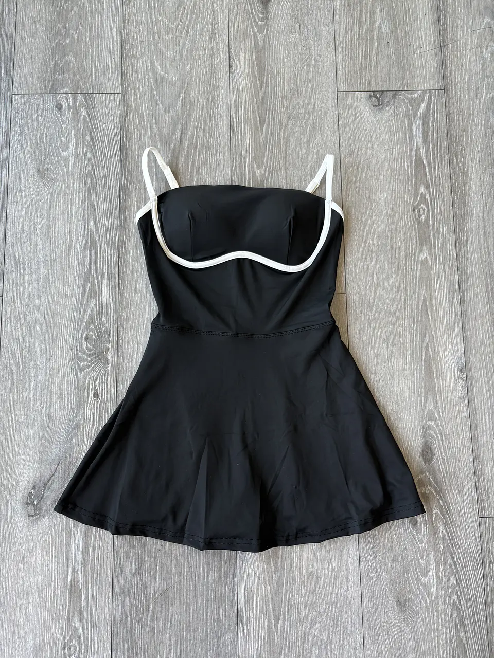 Dress Lines  12