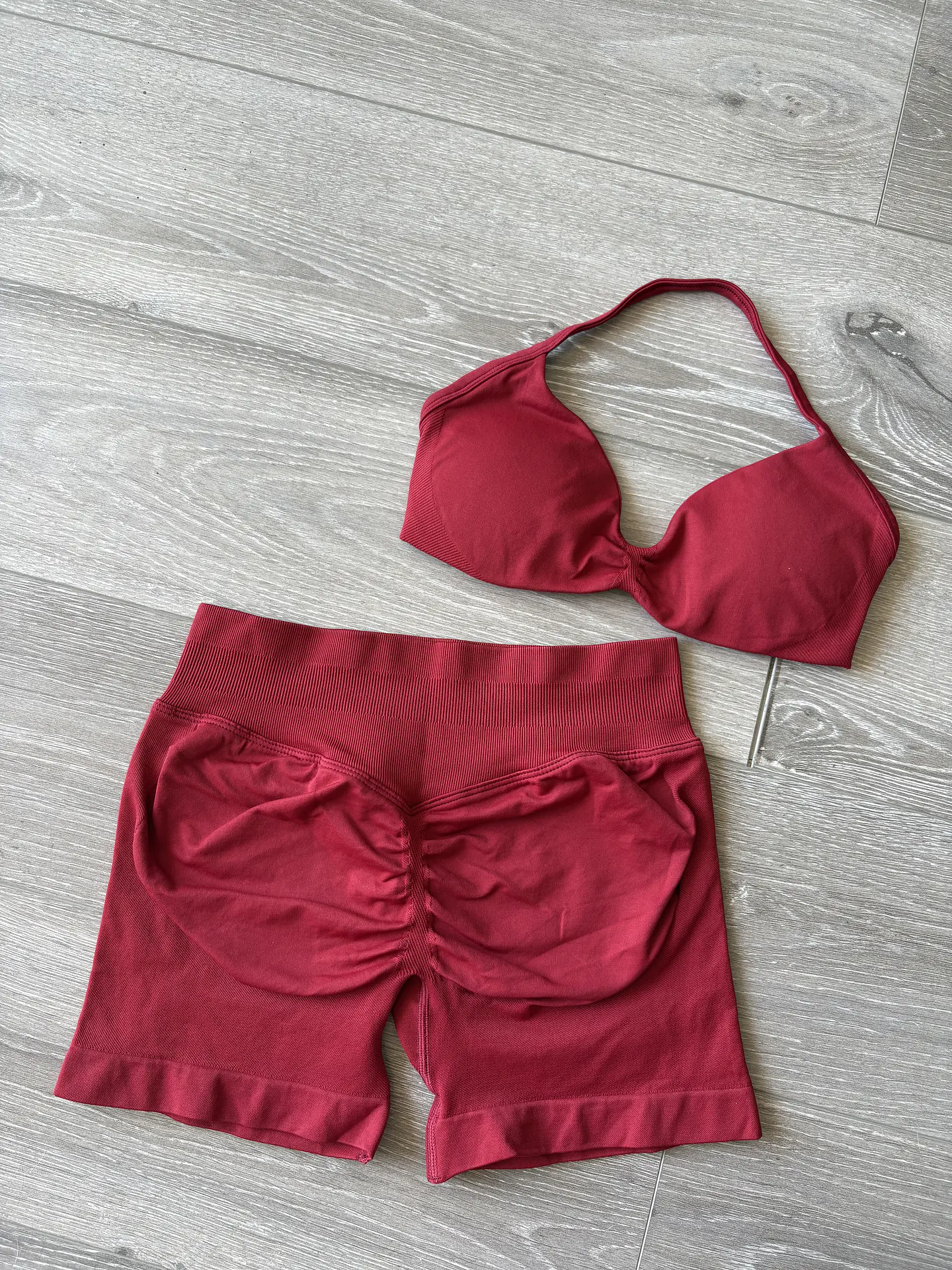 Set Essential  4