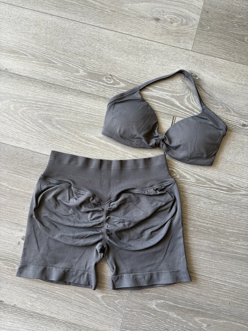 Set Essential  7