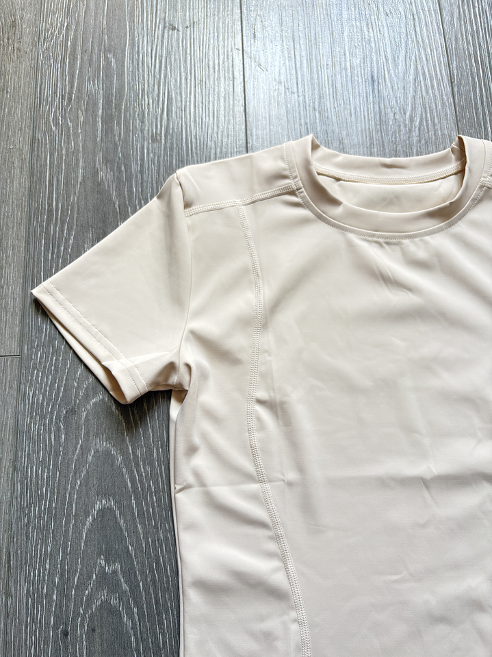 Polera Essential  6