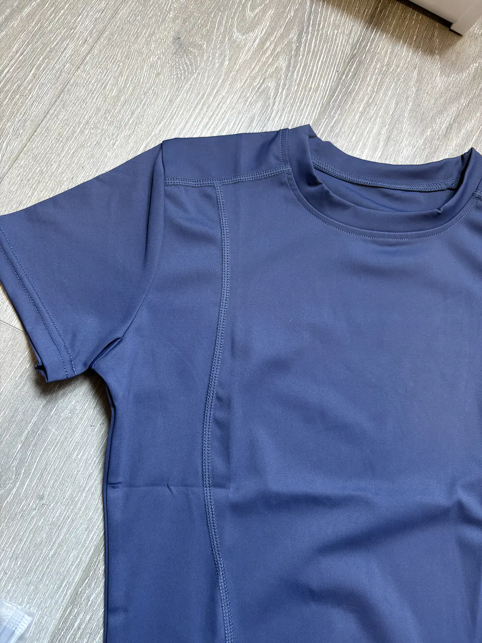 Polera Essential  8