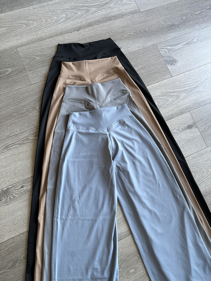 Calza Palazzo Aura  1