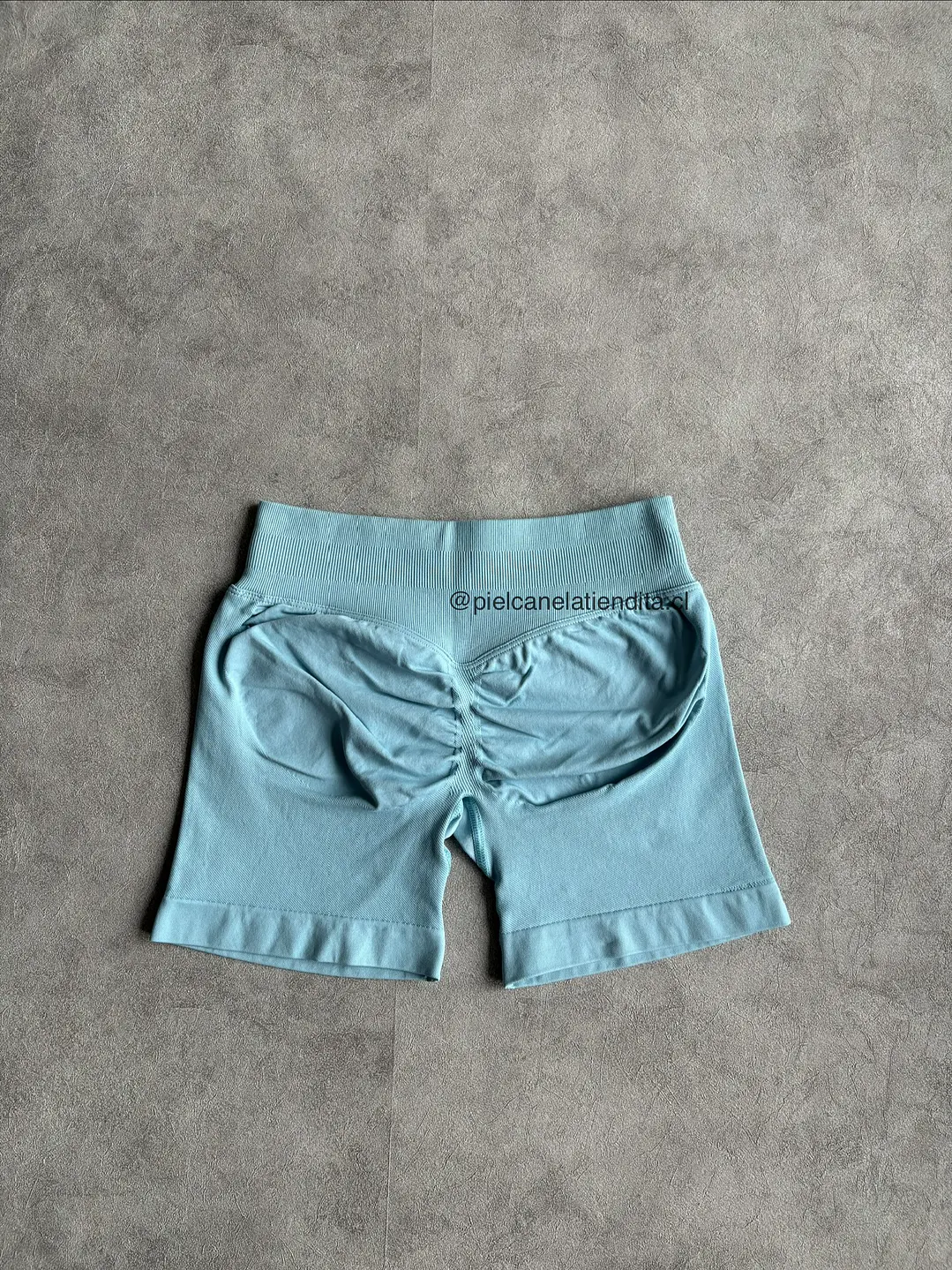 Short Cloud 4