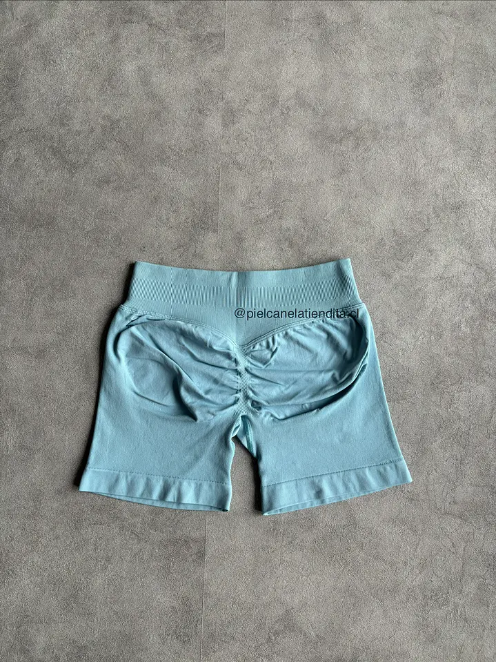 Short Cloud 4
