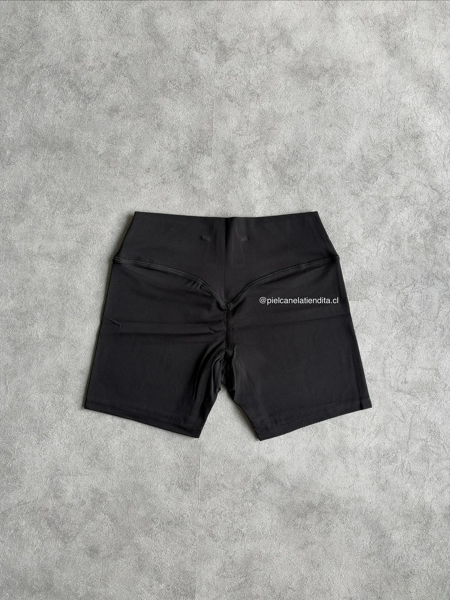 Short Siena  2