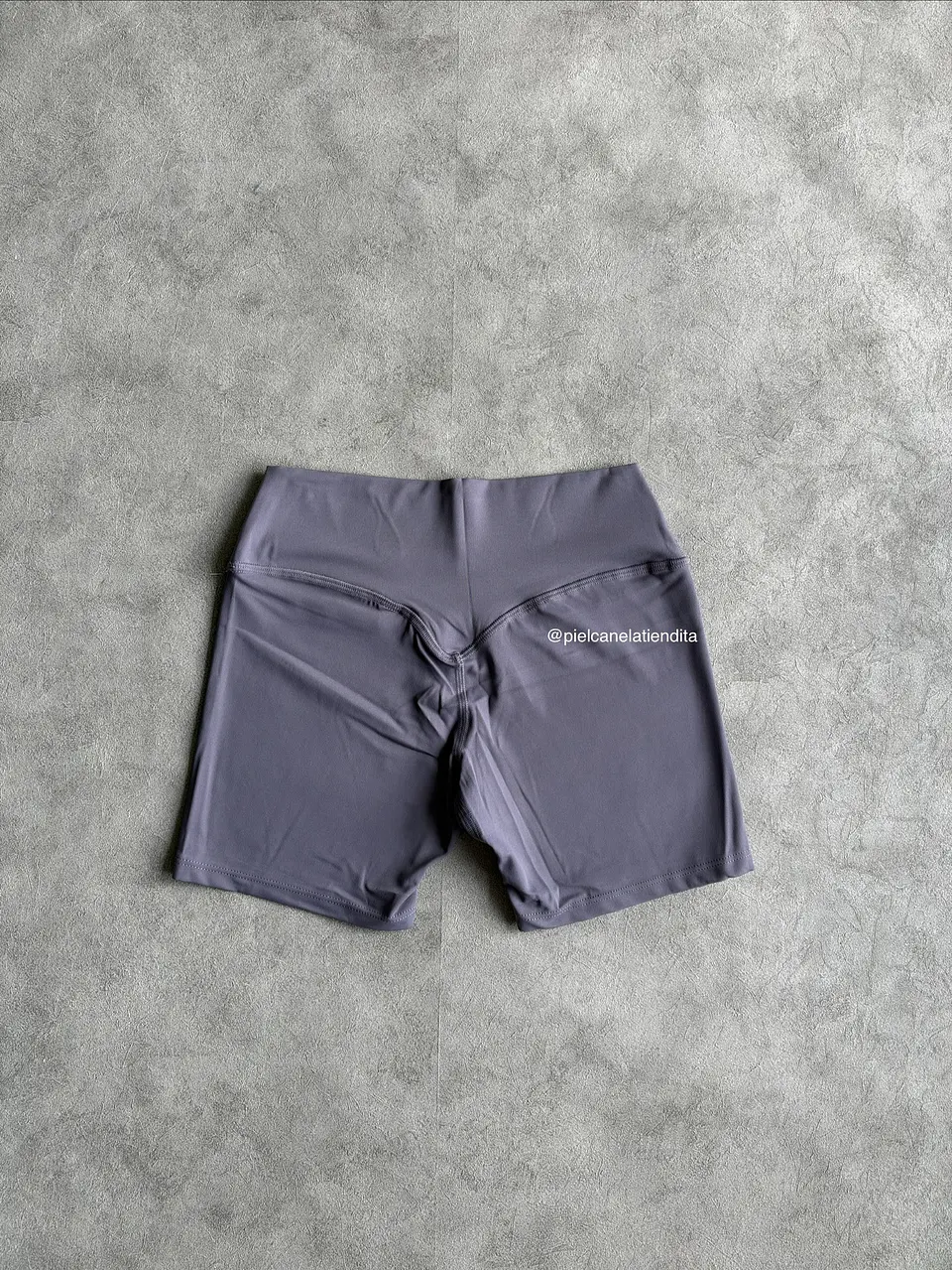 Short Siena  4