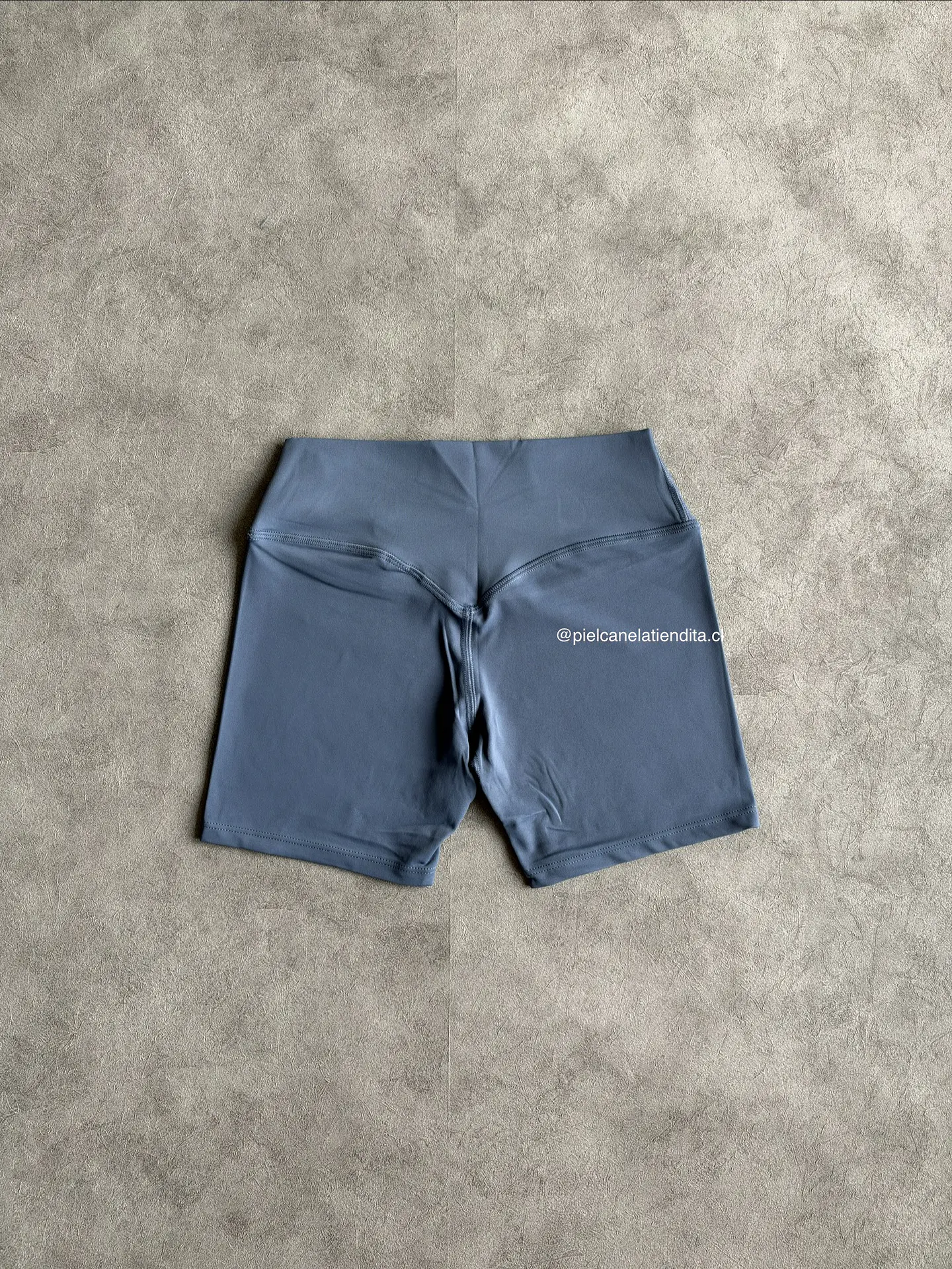 Short Siena  6
