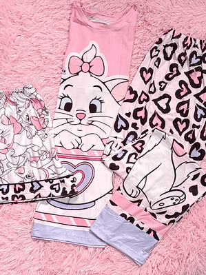 Pijama Mary, tres piezas