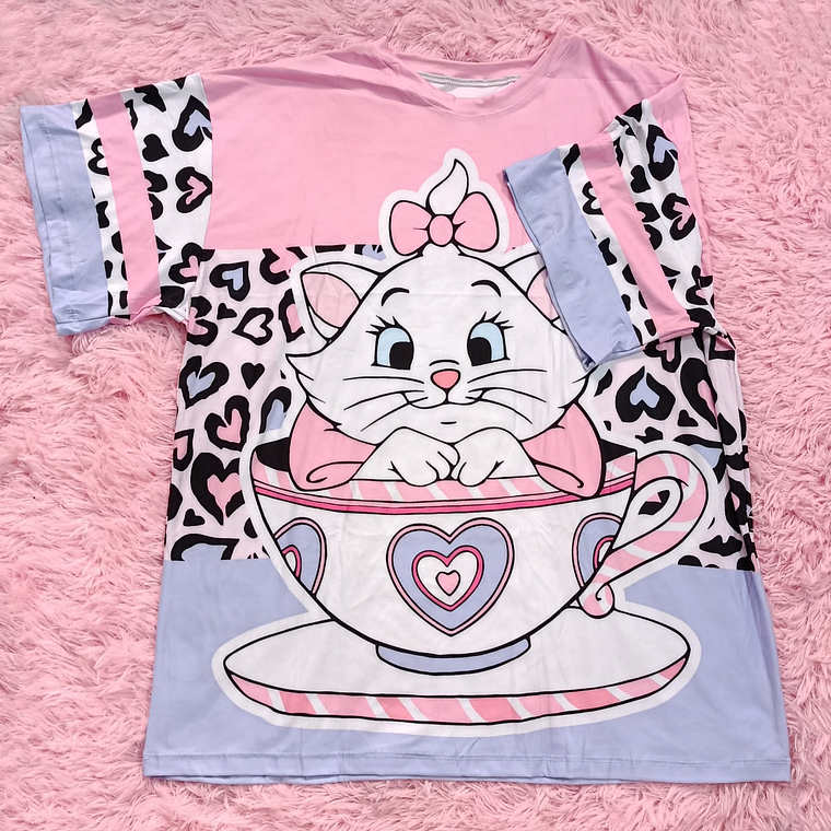 Pijama Mary, tres piezas 5