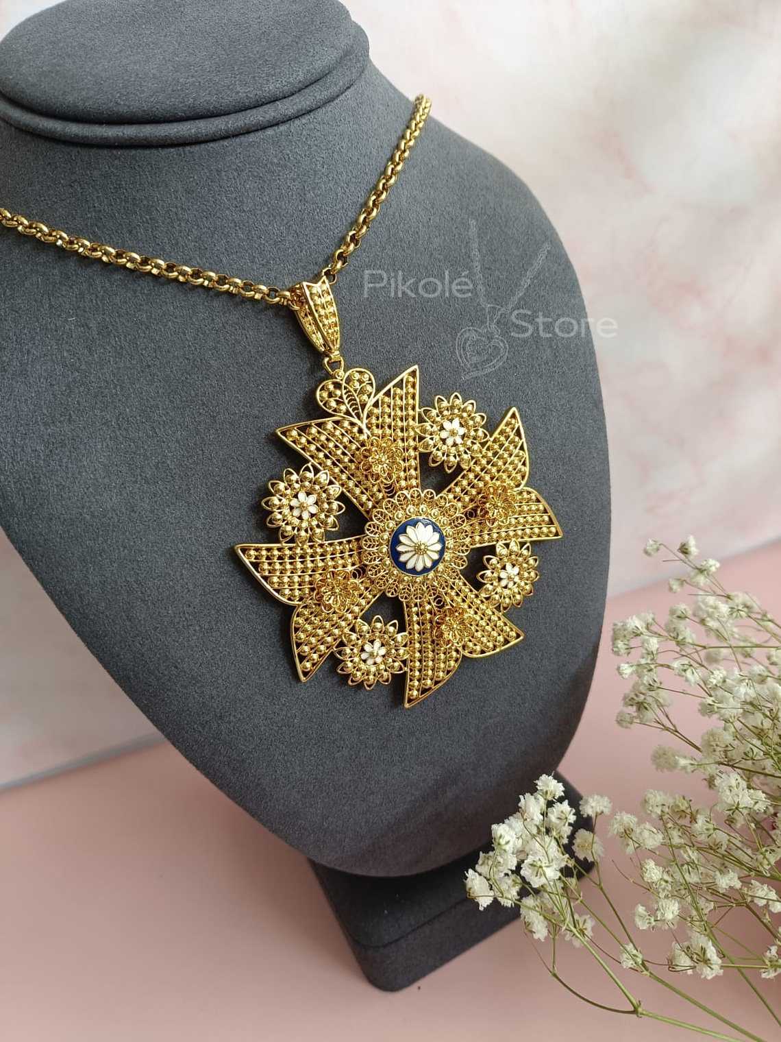 Colar Tesouros Cruz Malta Caramujo 1