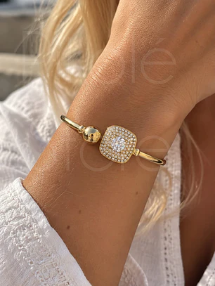  Escrava Cristal