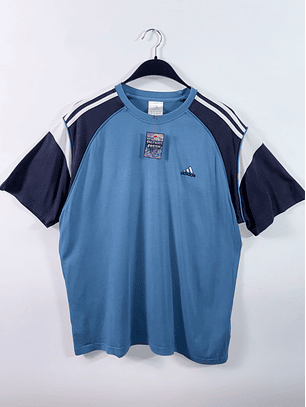 Polera Adidas vintage (L)