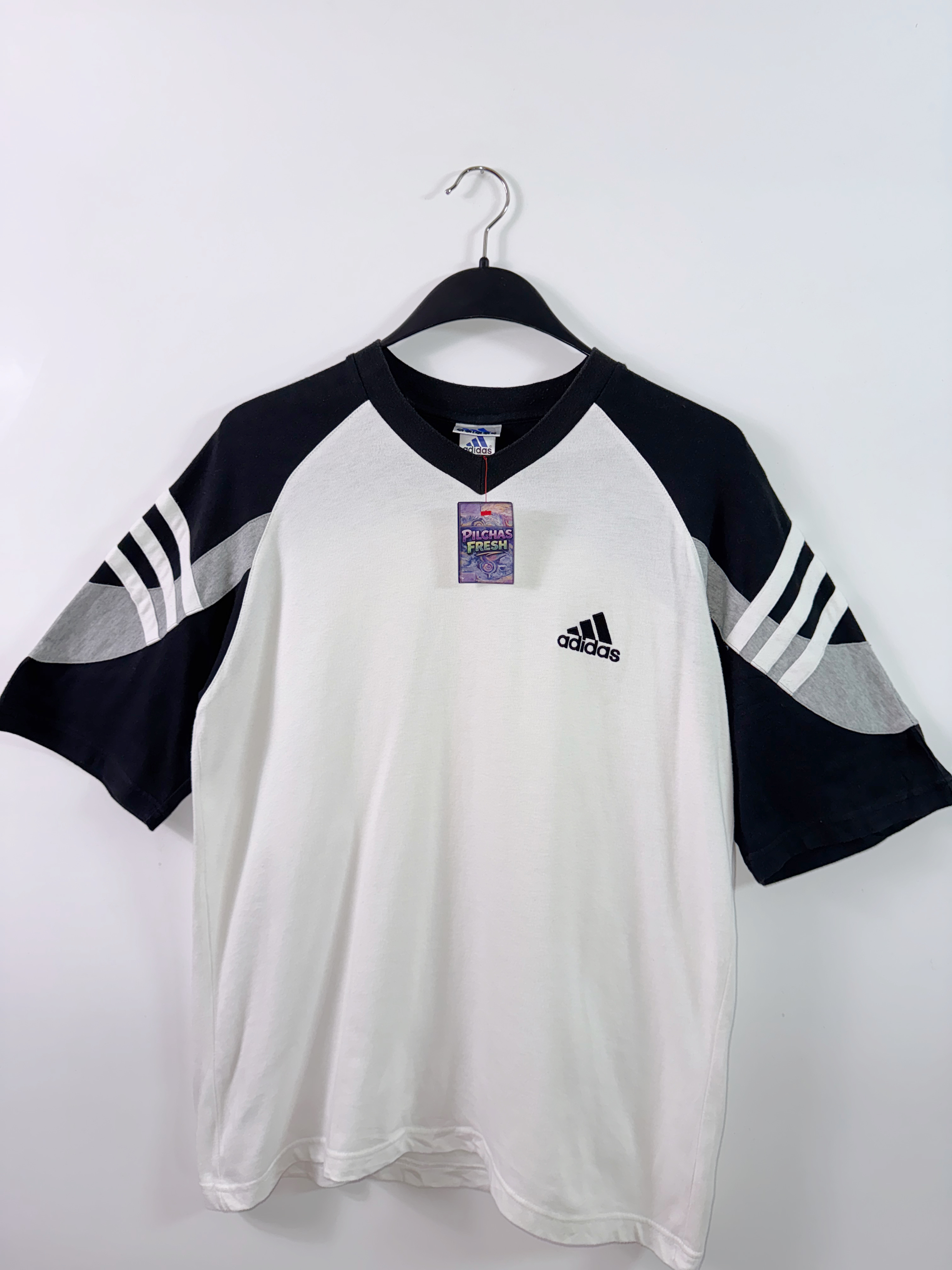Adidas polera 2000s 2